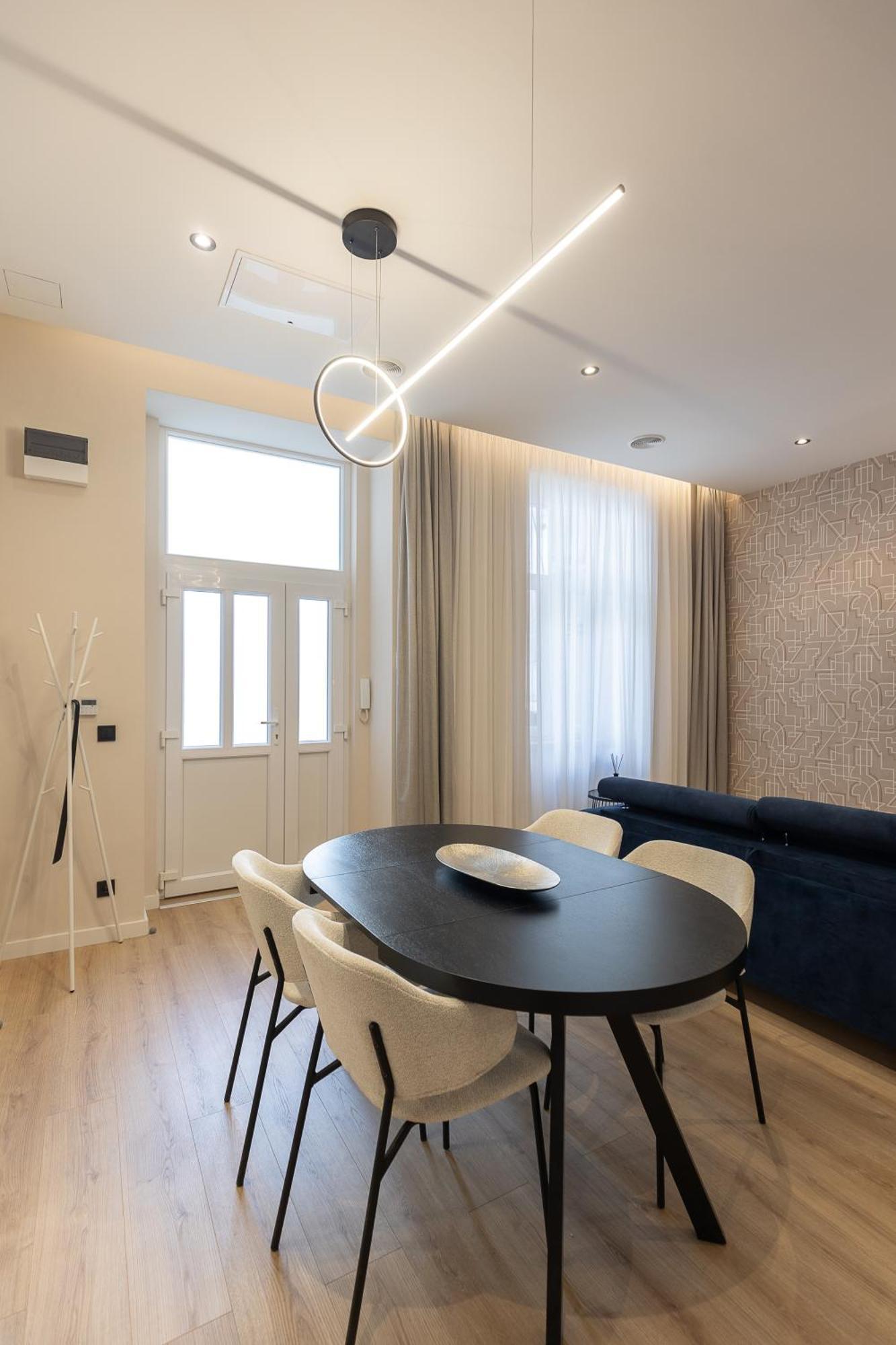 Kobi Luxury Apartment 2 Boedapest Buitenkant foto